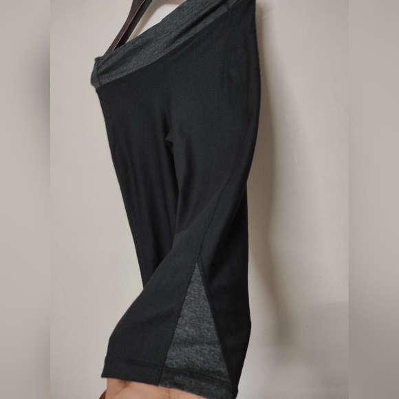 3/4th Calf Length Tights - Picture 4 of 13